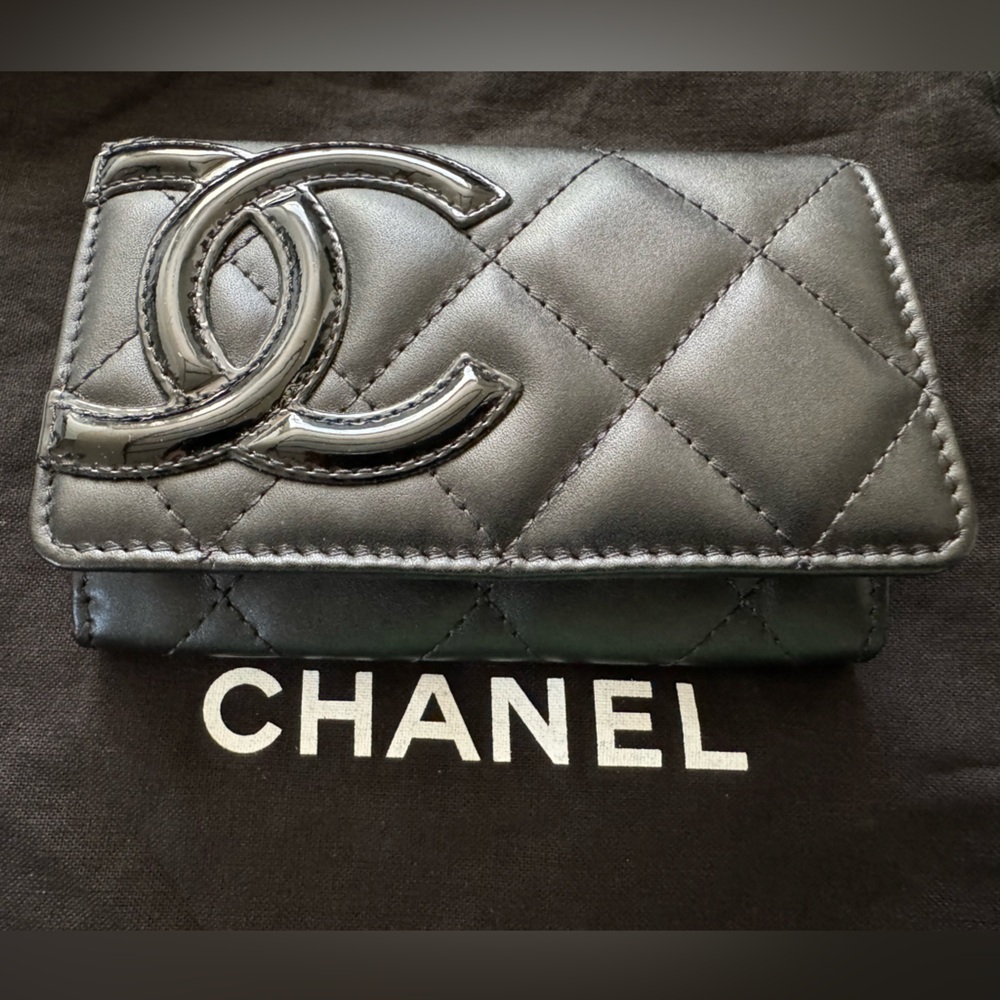 Chanel card holder wallet purse Ligne Cambon